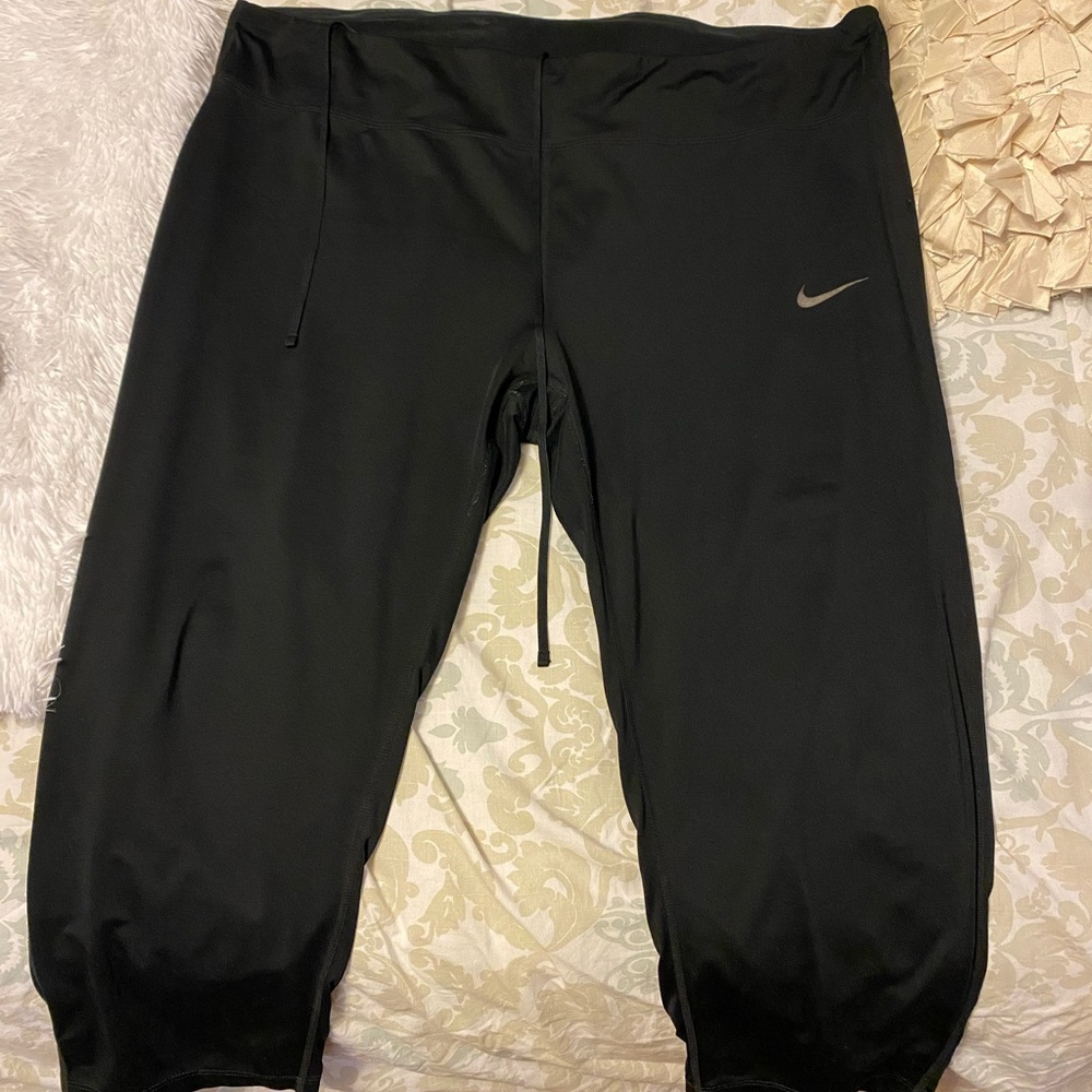 Nike leggings